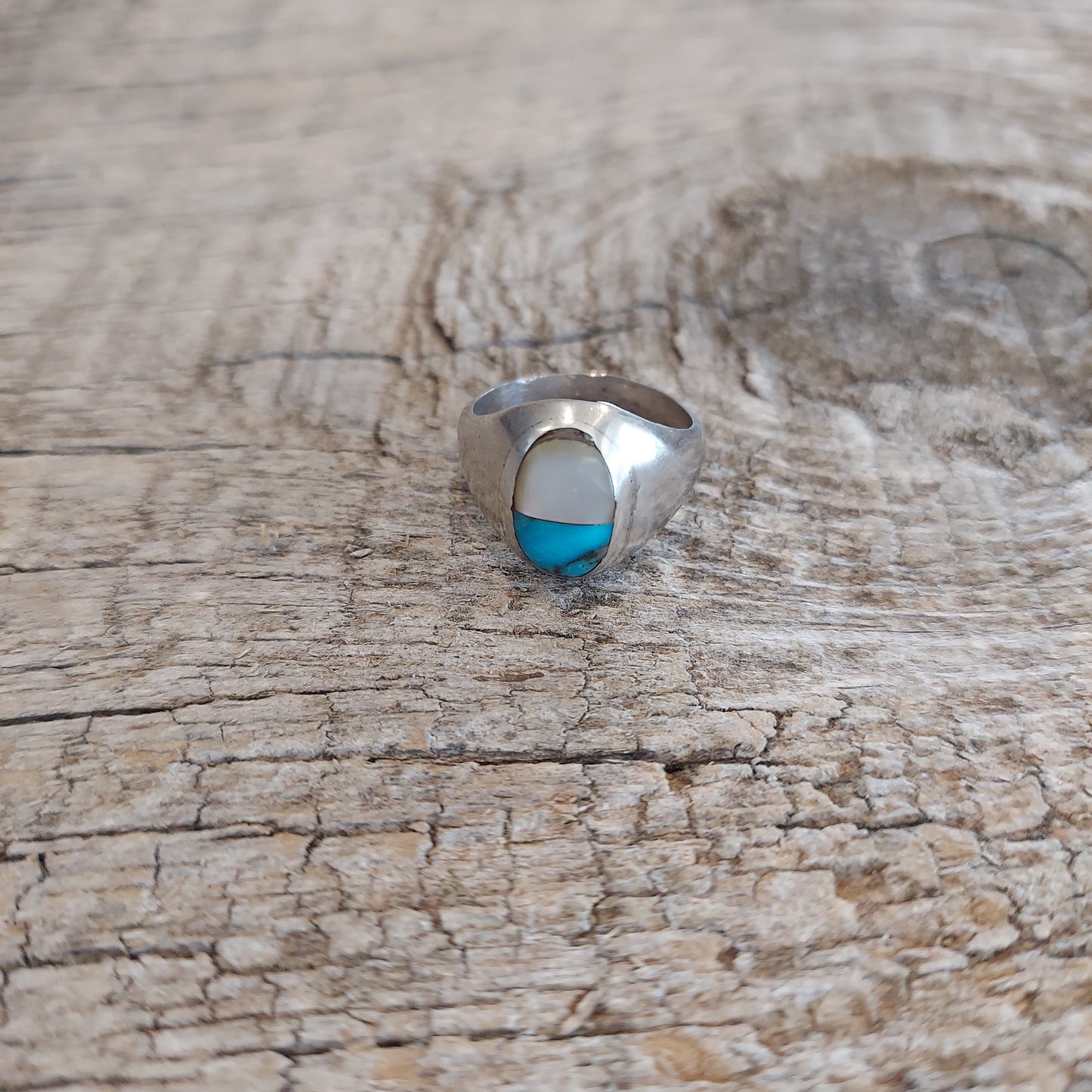 Vintage Turquoise & Mother of Pearl Ring