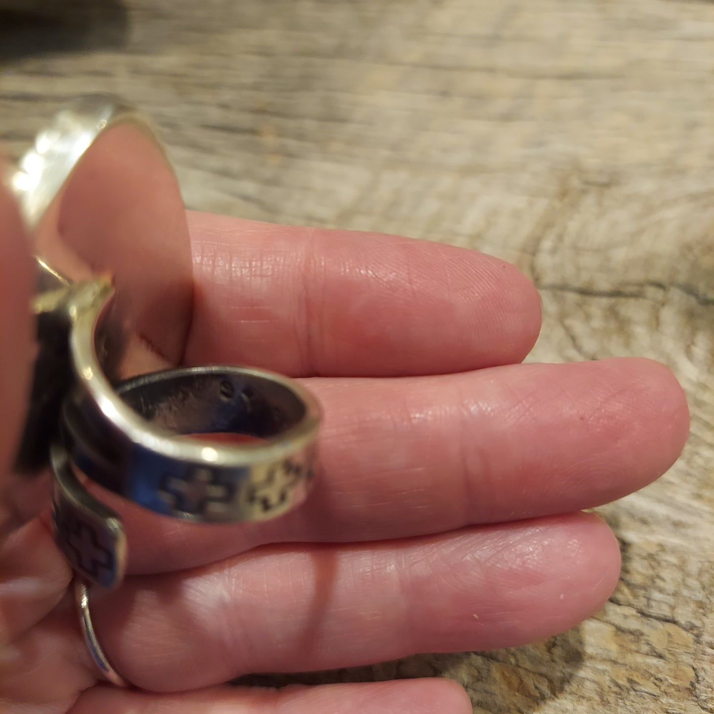 Tufa Cast Wild Horse Ring