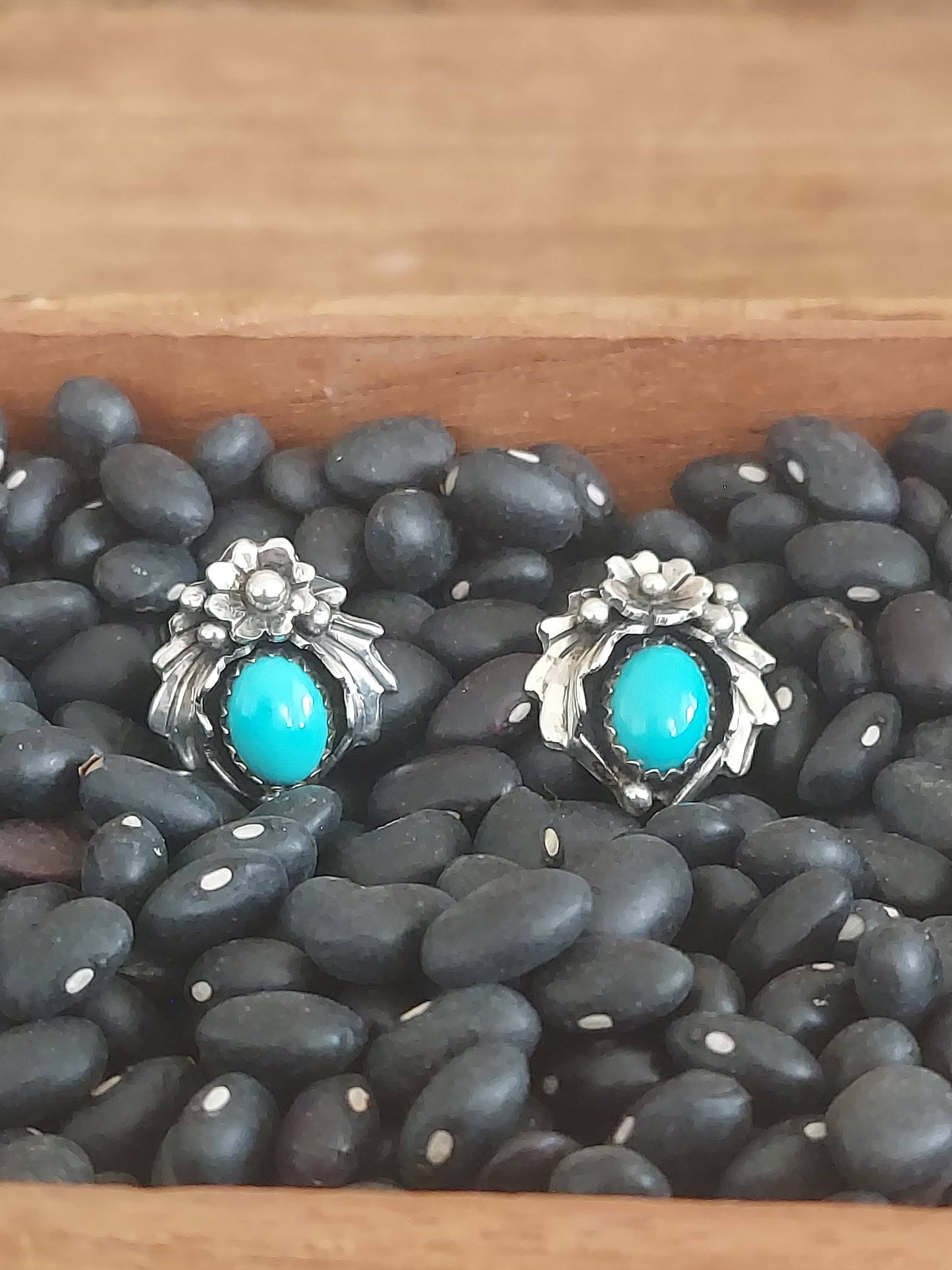Turquoise Petal