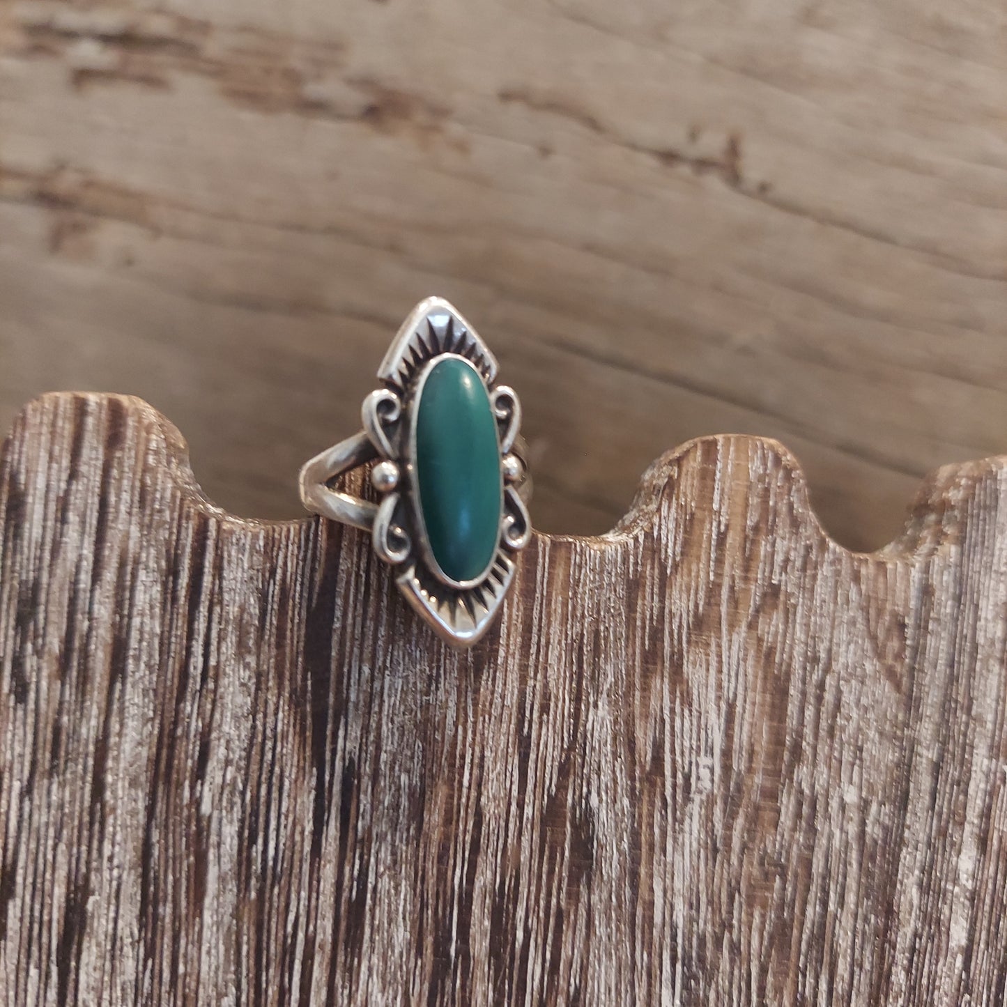 Sterling Silver Green Stone Ring