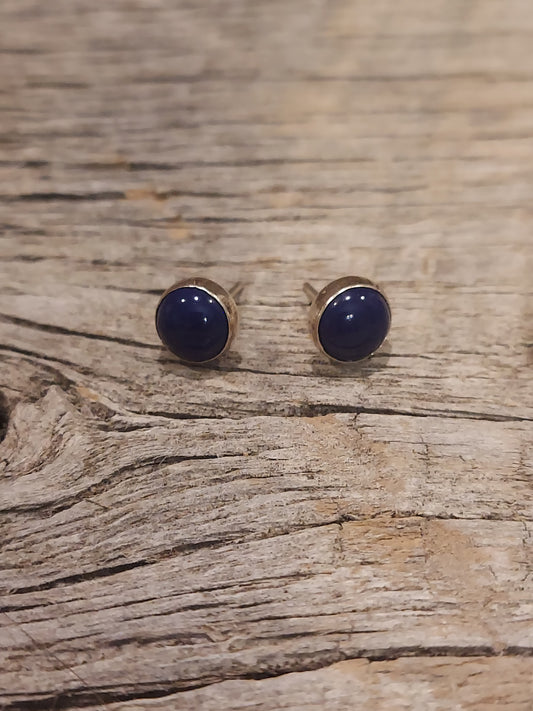 Lapis Studs