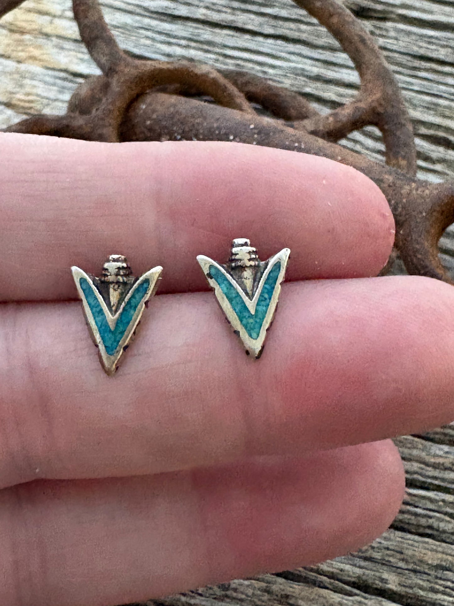 Tiny Arrow Heads