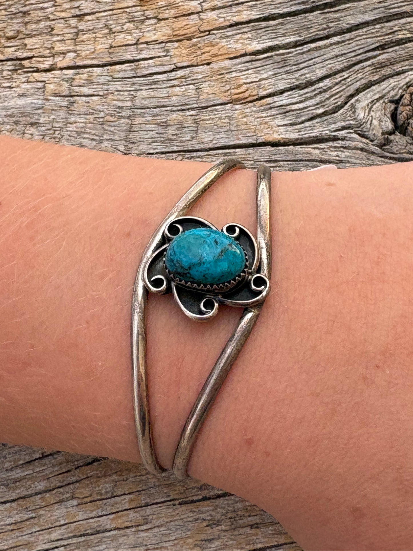 Turquoise Waves