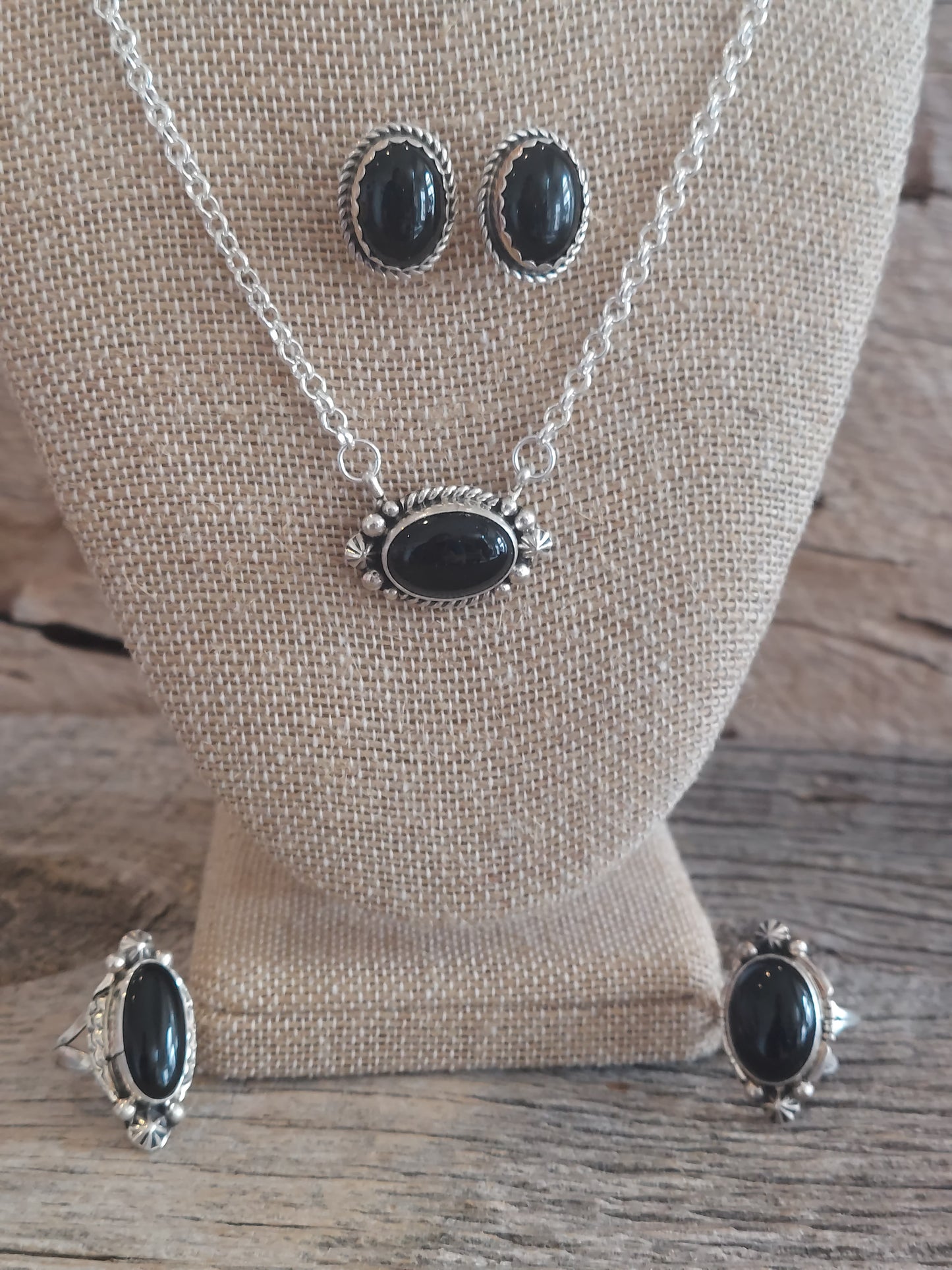 Black Elegance